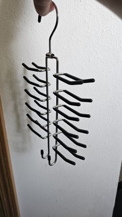 Hanging Tie/Scarf Rack