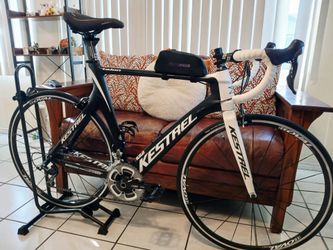 Kestrel talón full carbon roadbike size 57cm large  20 speeds shimano 105 like new..