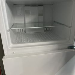 Fridge With Freezer