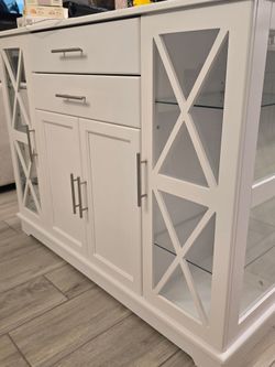 Beautiful white buffet Cabinet