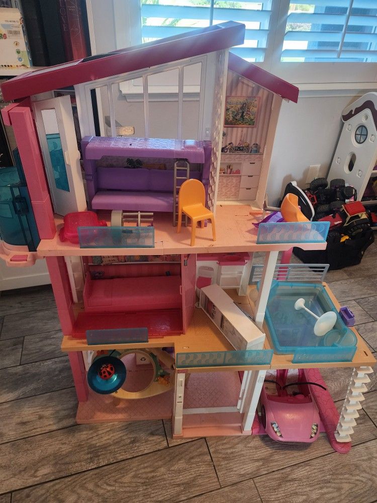 Doll House