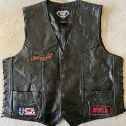 Diamond Plate Buffalo Leather Vest with Patches Large