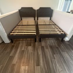 Twin Beds With 8” Mattresses 
