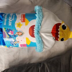 Baby Shark Snuggle Wrap