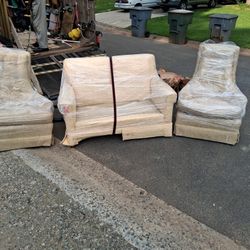 Love Seat and 2 Chairs 