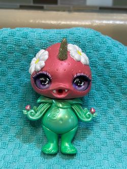 4” Wildberry, an ultra-rare character from the Poopsie Sparkly Critters Series 2