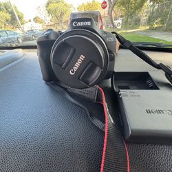 Canon Mirrorless 4k Camera Like New