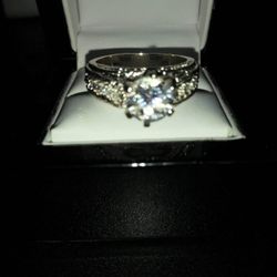 Princess Cut Cubit Zirconia Ring