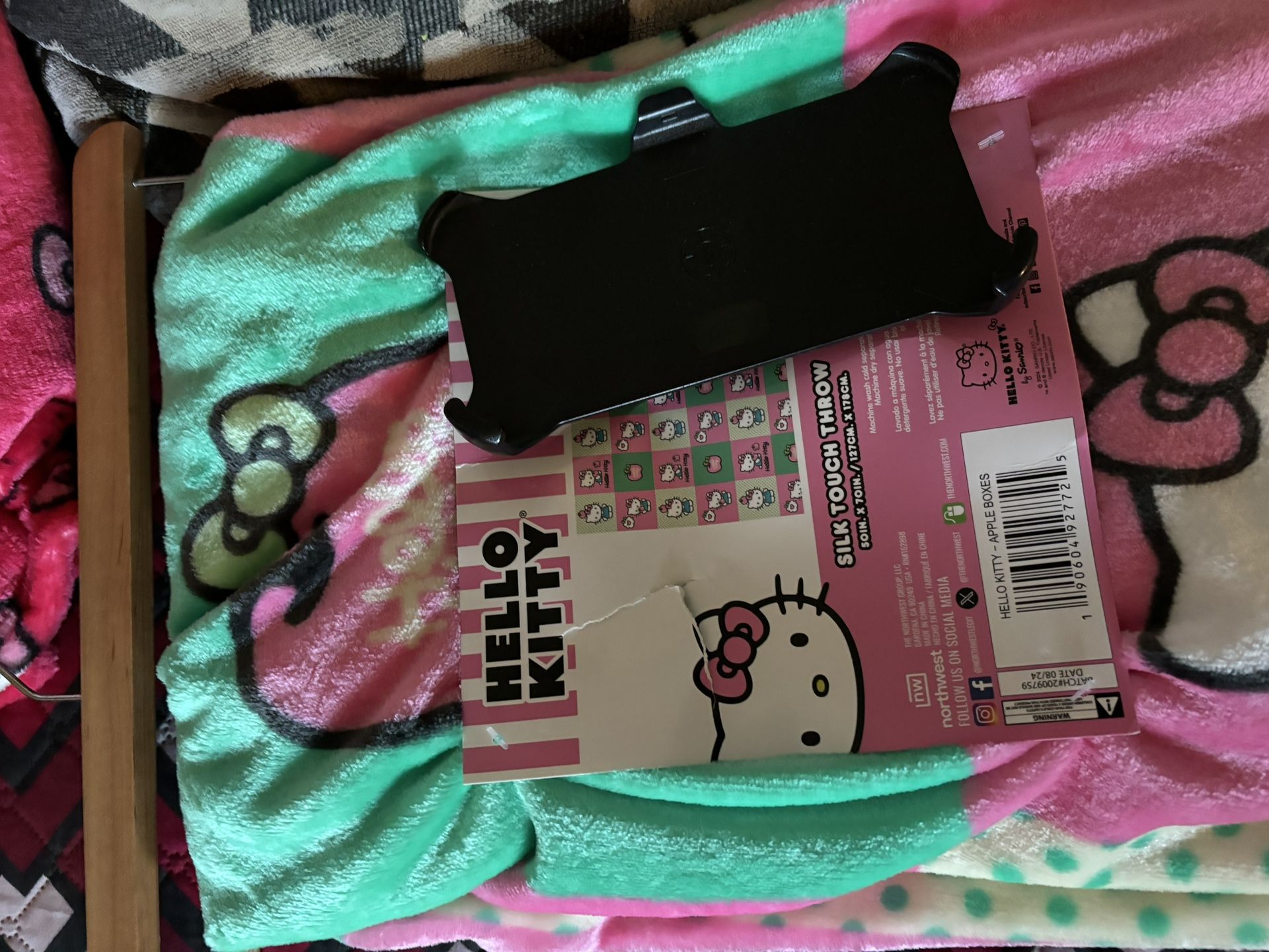 Brand new hello Kitty blanket
