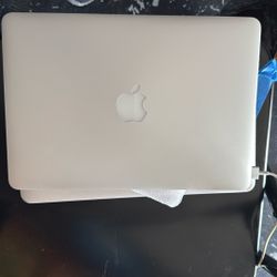 MacBook Pro 13”