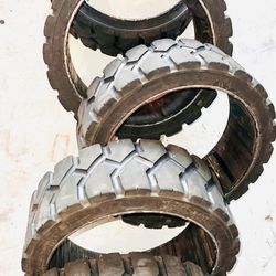 21x7x15 Forklift Tires.  