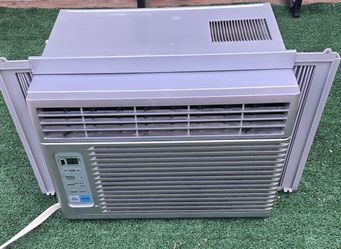 LG - Window AC - 6500BTU