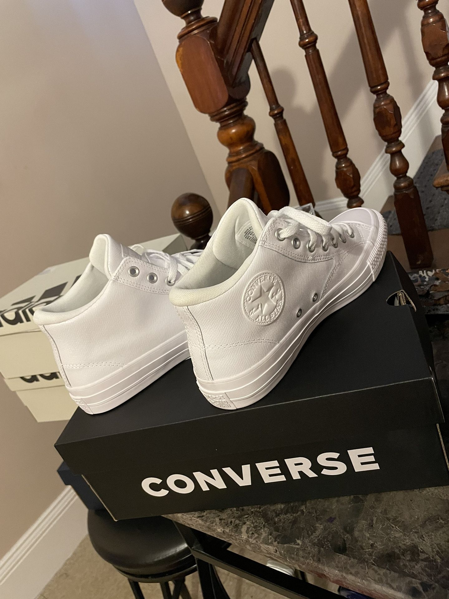 Converse All White Size 10.5 