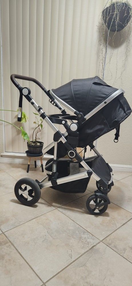 Stroller With Reversible Seat