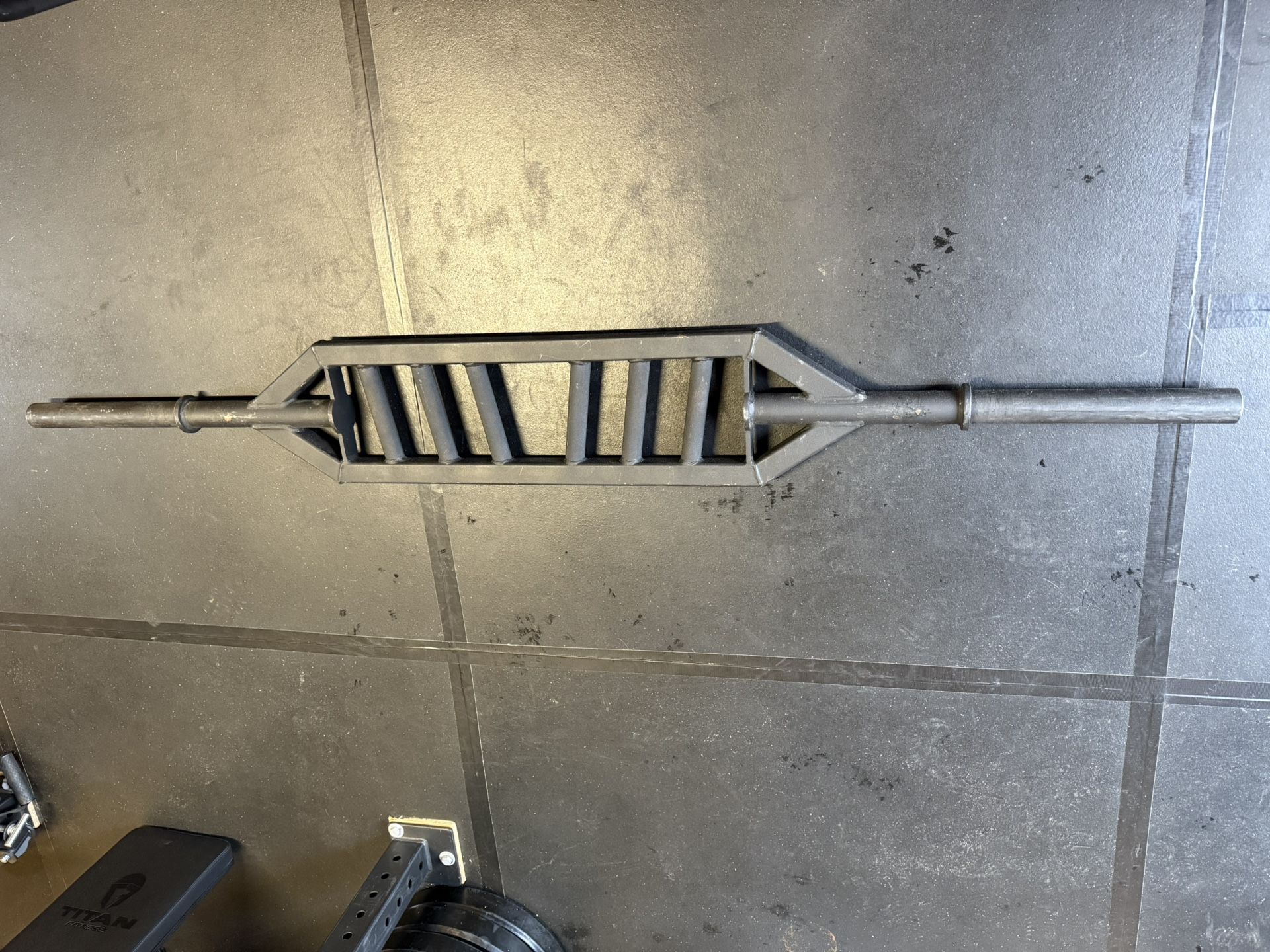 PR Lifting Multigrip Barbell