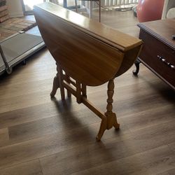 Vintage Drop leaf Table 