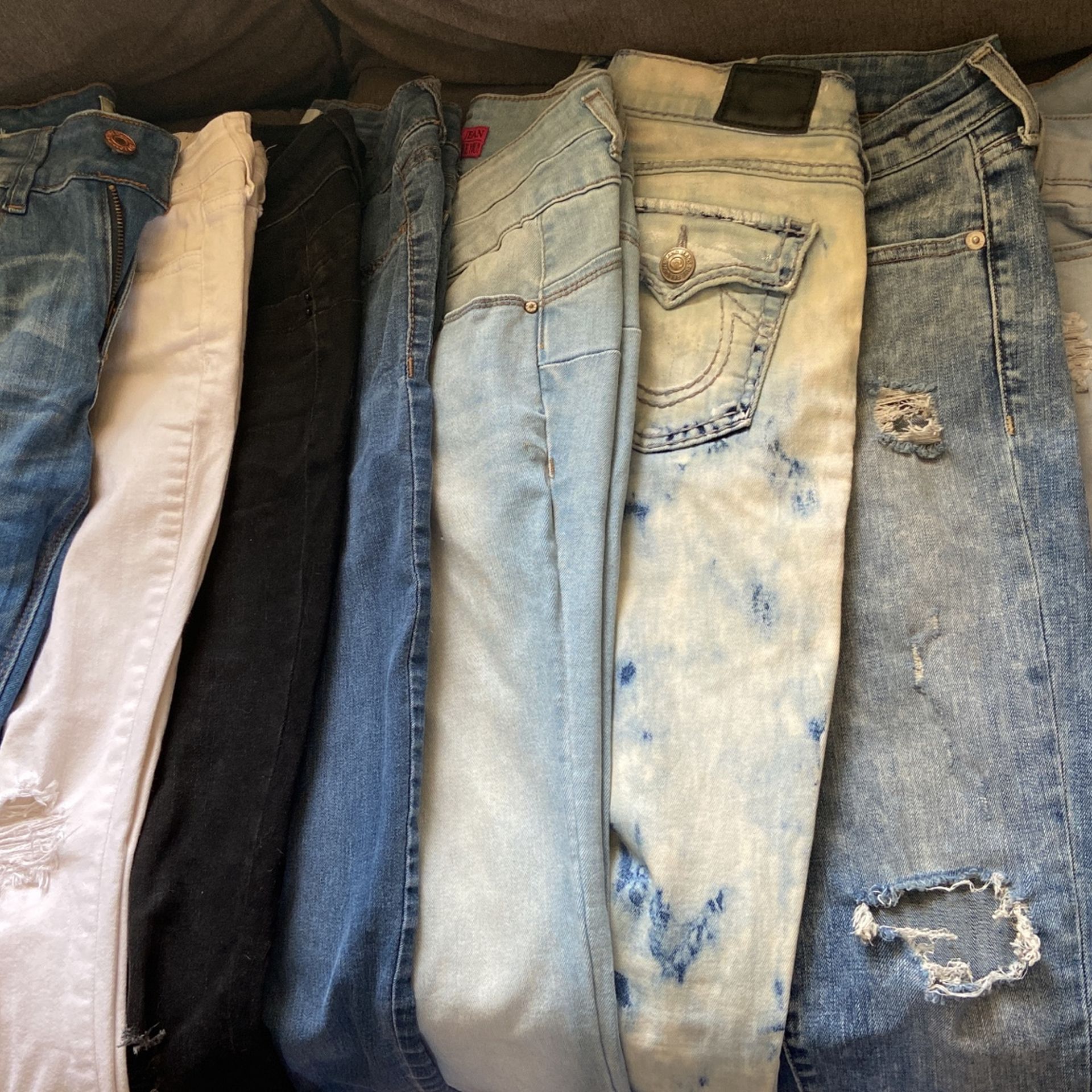 Clothes Size 3-5 Jeans And small-Med Shirts And Dresses