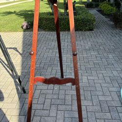 Easel ‘s. Wood & Metal