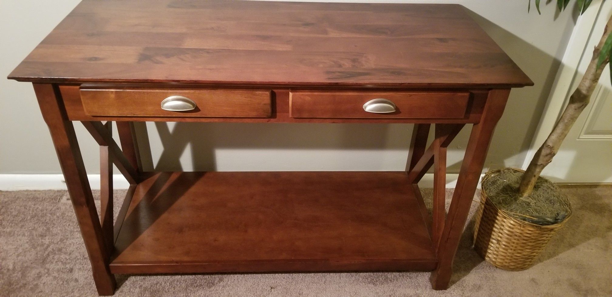 Solid wood 2 drawer desk