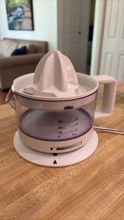 Electric juicer