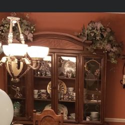 Dining Room Table & Hutch