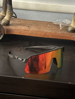Oakley Sutro