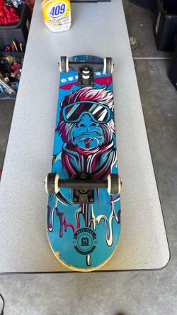Skateboard