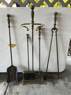 fire place 5 accessories 