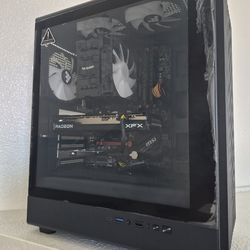 Black Gaming PC