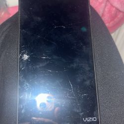 I’ve Never Used This Tablet I Broke It While Moving Just A Few Tiny Cracks 