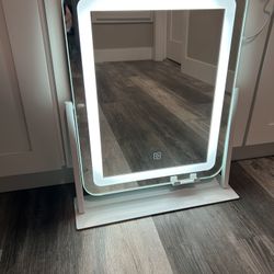 Light Up Vanity