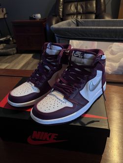 Air Jordan 1 high top Bordeaux 