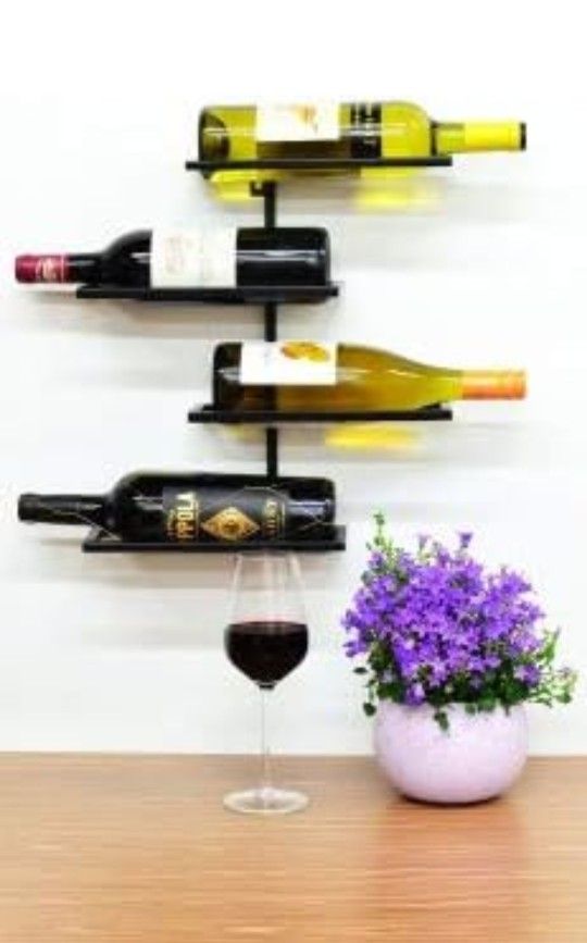 4 Bottle Wall Mounted Wine Rack