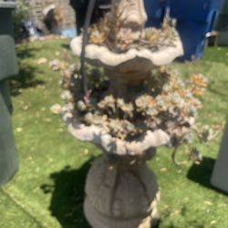 Fountain Planter 