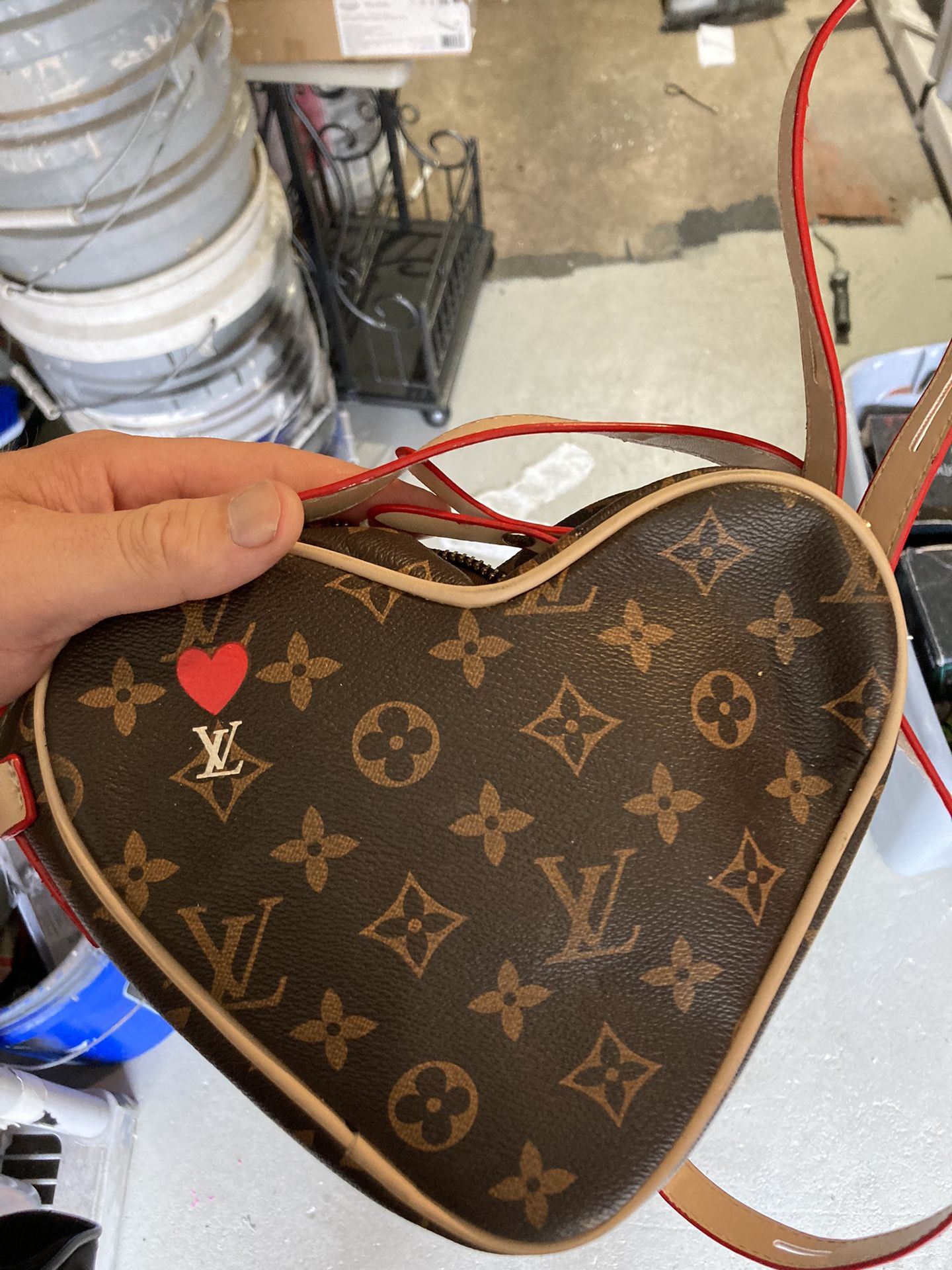 Lv Pattern Heart Bag