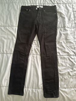 Black Calvin Klein skinny jeans size 31x32