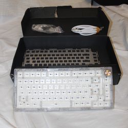 GamaKay SN75 75% Mechanical Keyboard Kit