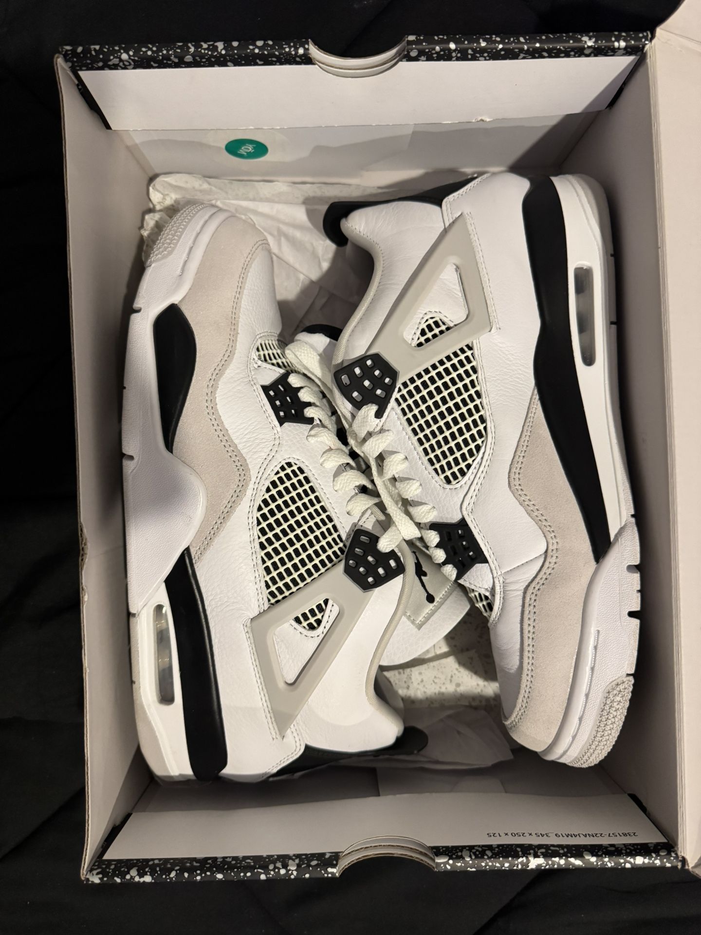 Jordan Retro 4 White Military 