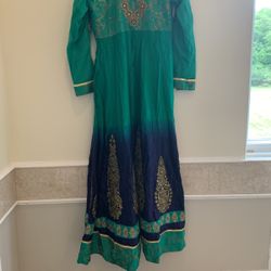 Indian/Pakistani Dress Set 