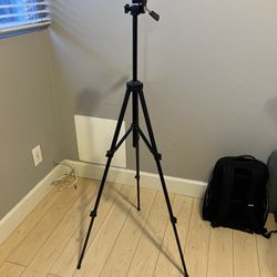 Tripod