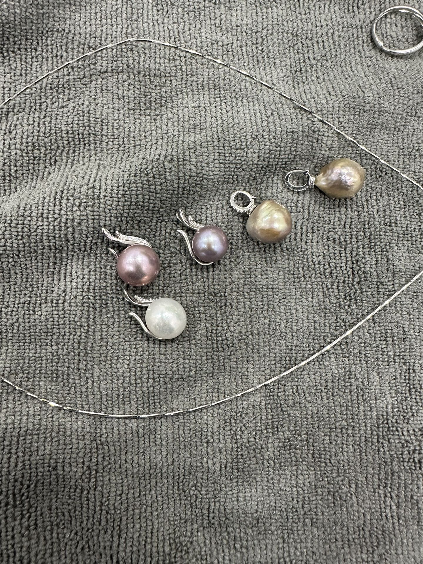 New Cultured Pearl Necklace