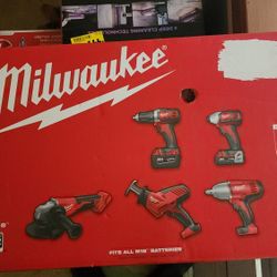 Millwakue 5 tool kit m18 grinder saw drill impact batteries charger bag, new in box retails 450$

Can meet all over washington, brand new in box.