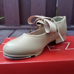 Shuffle Tap Shoe - Child 
Size 10,5