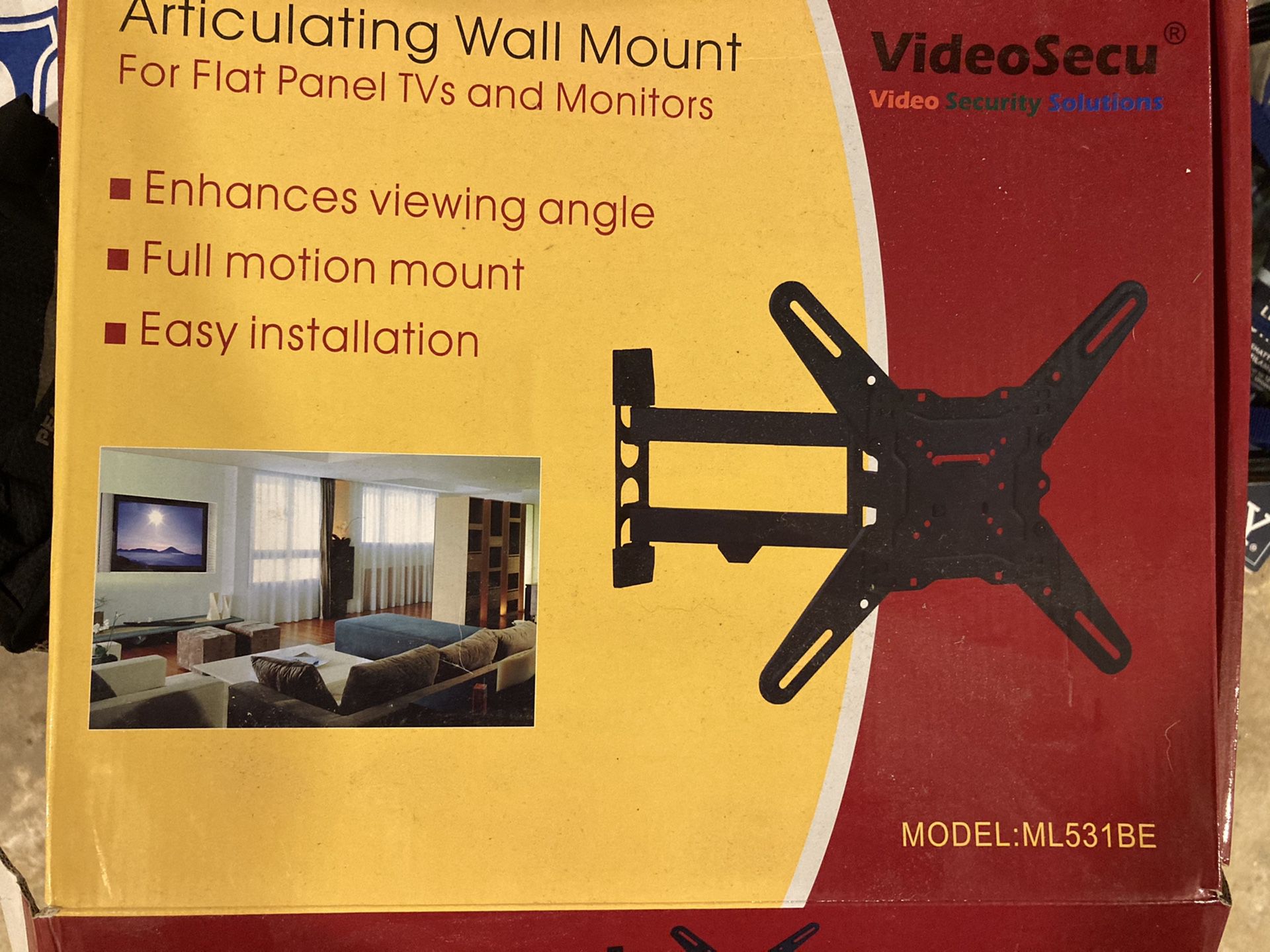 Articulating wall mount