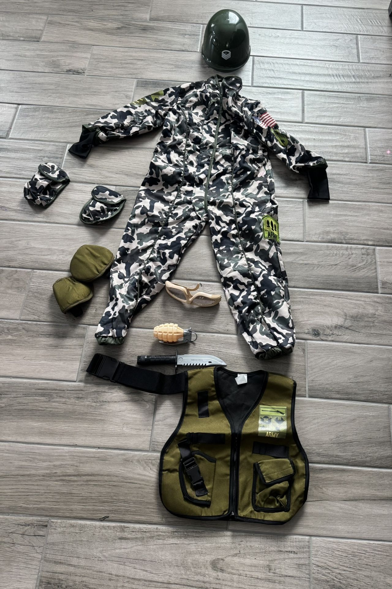 Army Costume for Boys Size  Small