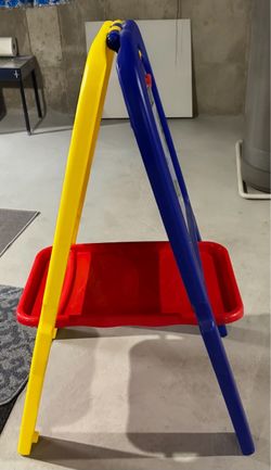 Children’s Art Easel
