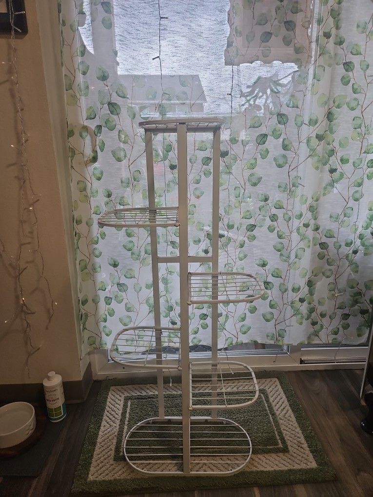 Plant Stand