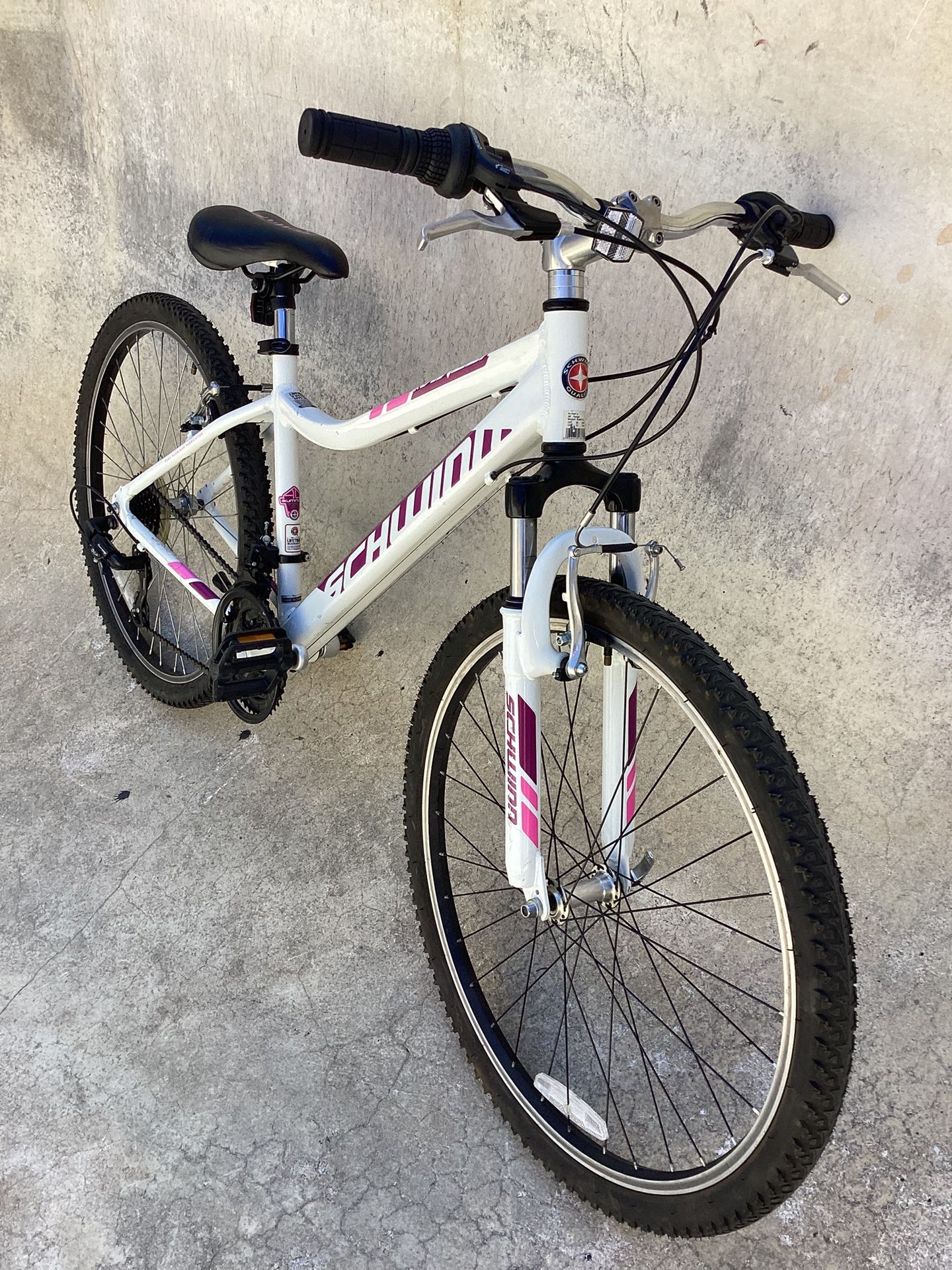 SCHWINN RANGER MOUNTAIN BIKE 21 SPEED SMALL