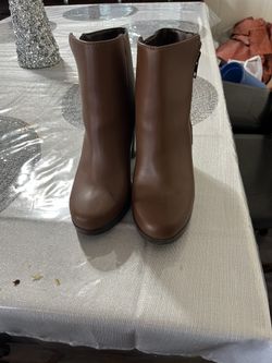 Ladies Boots