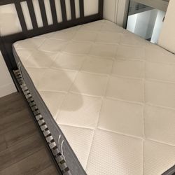 FREE FULL Clean Mattress + Bed Frame 